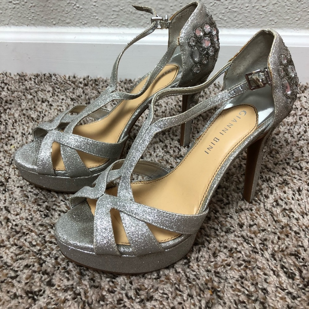 Prom/fancy occasion pumps!